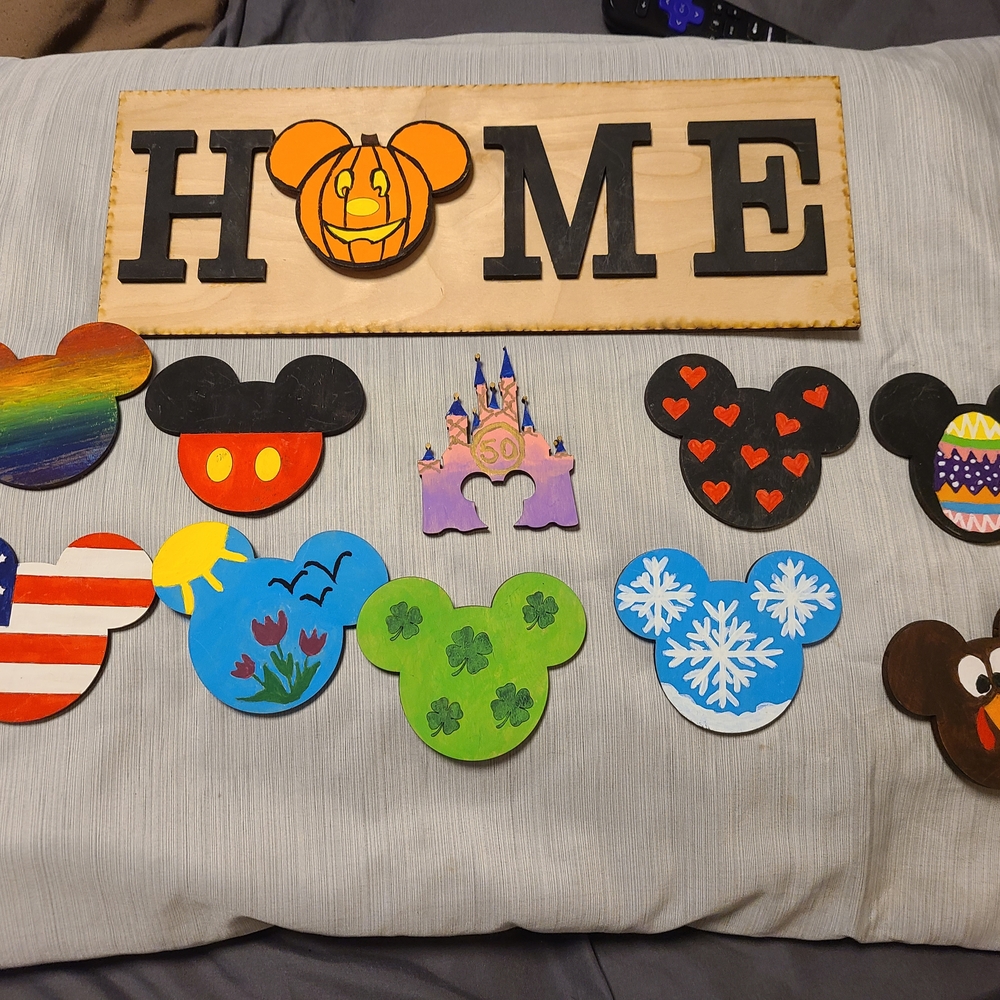 Disney Home Accents Decor with Mickey Mouse Theme - Picture 4 of 11